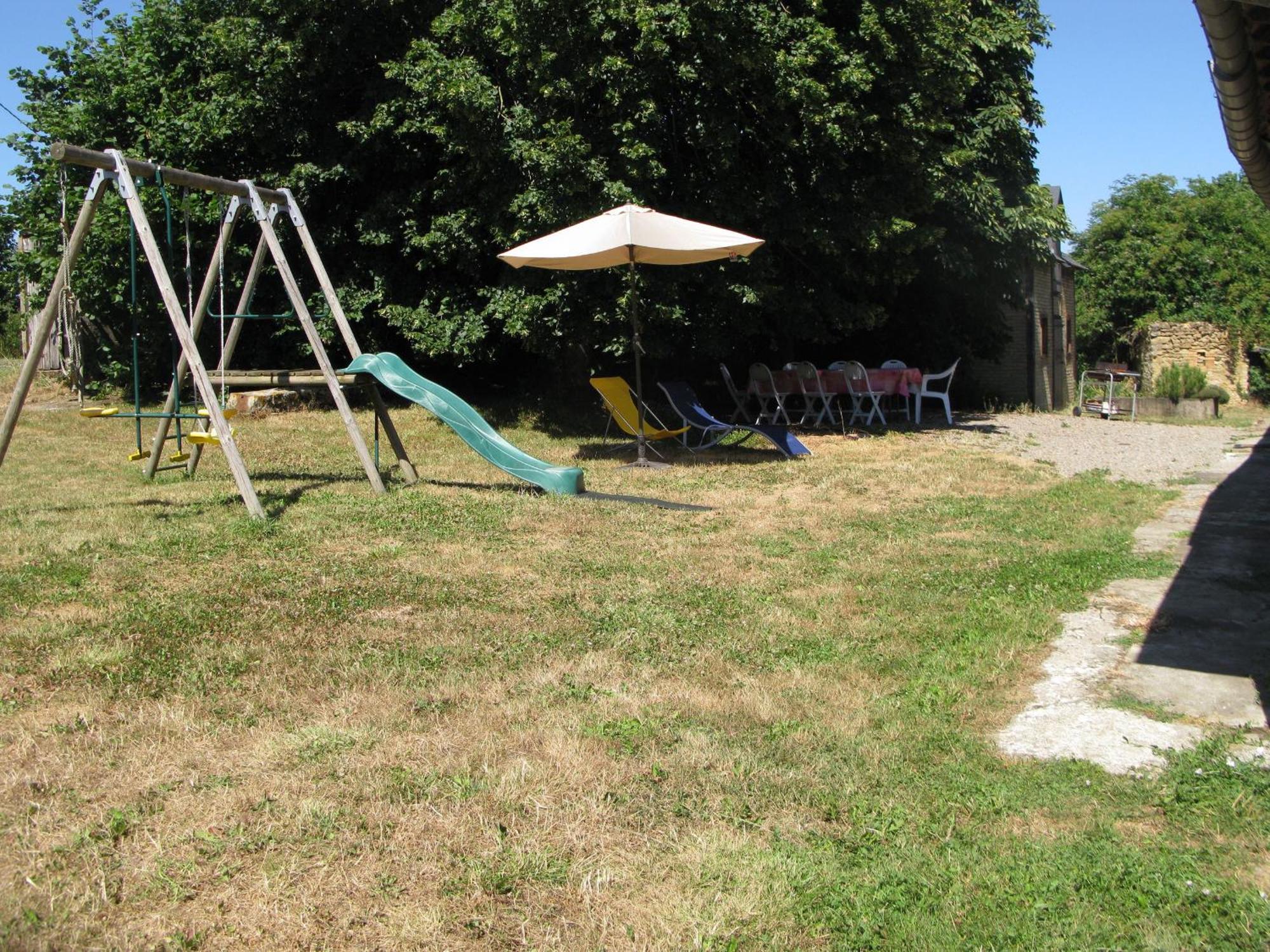 Maison Spacieuse Et Independante Avec Jardin Et Terrasse, Ideale Pour Observer La Nature En Sarthe - Fr-1-410-215 Rouperroux-le-Coquet Zewnętrze zdjęcie